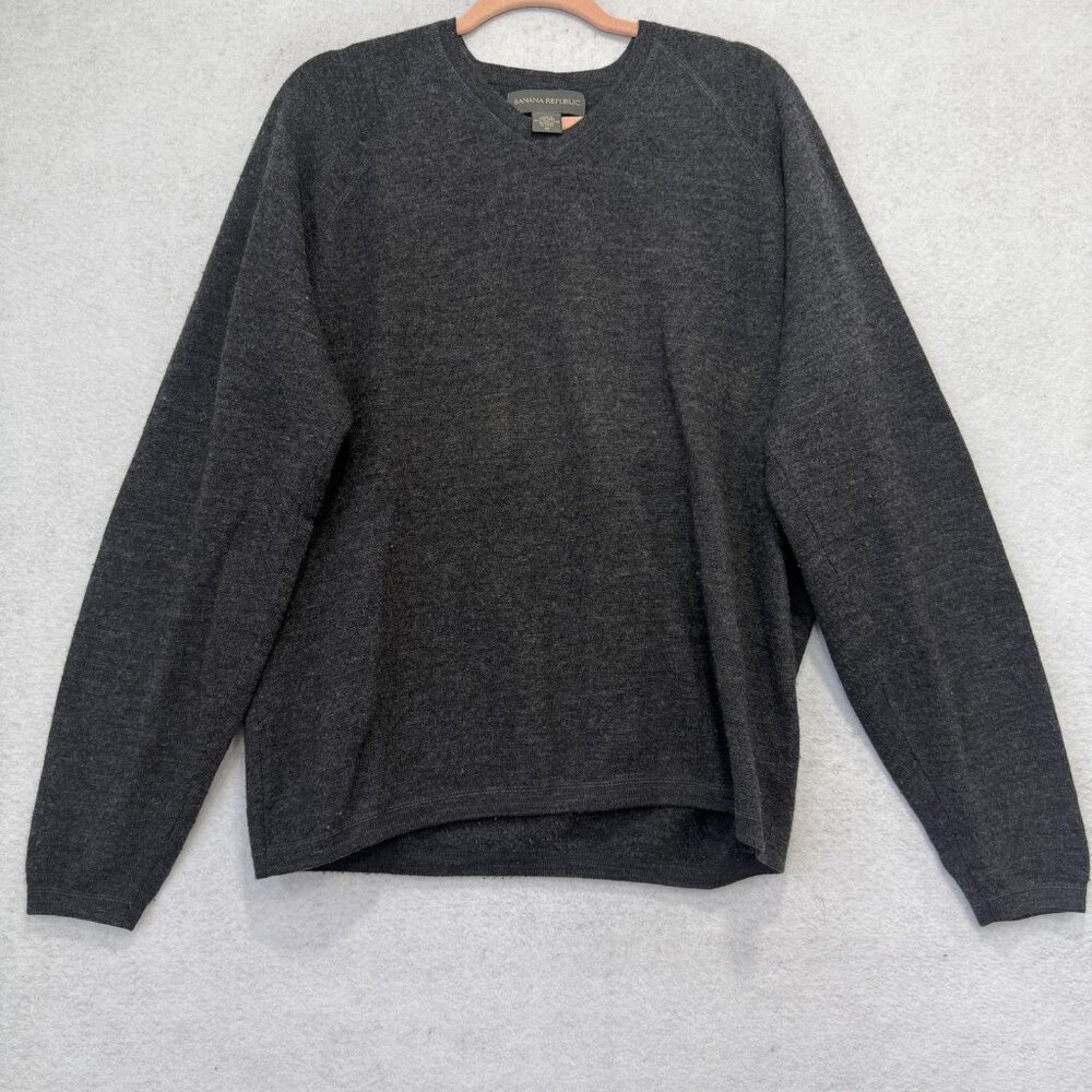 Vintage Banana Republic Sweater Mens Medium Gray 100% Wool Crewneck Pullover 90s